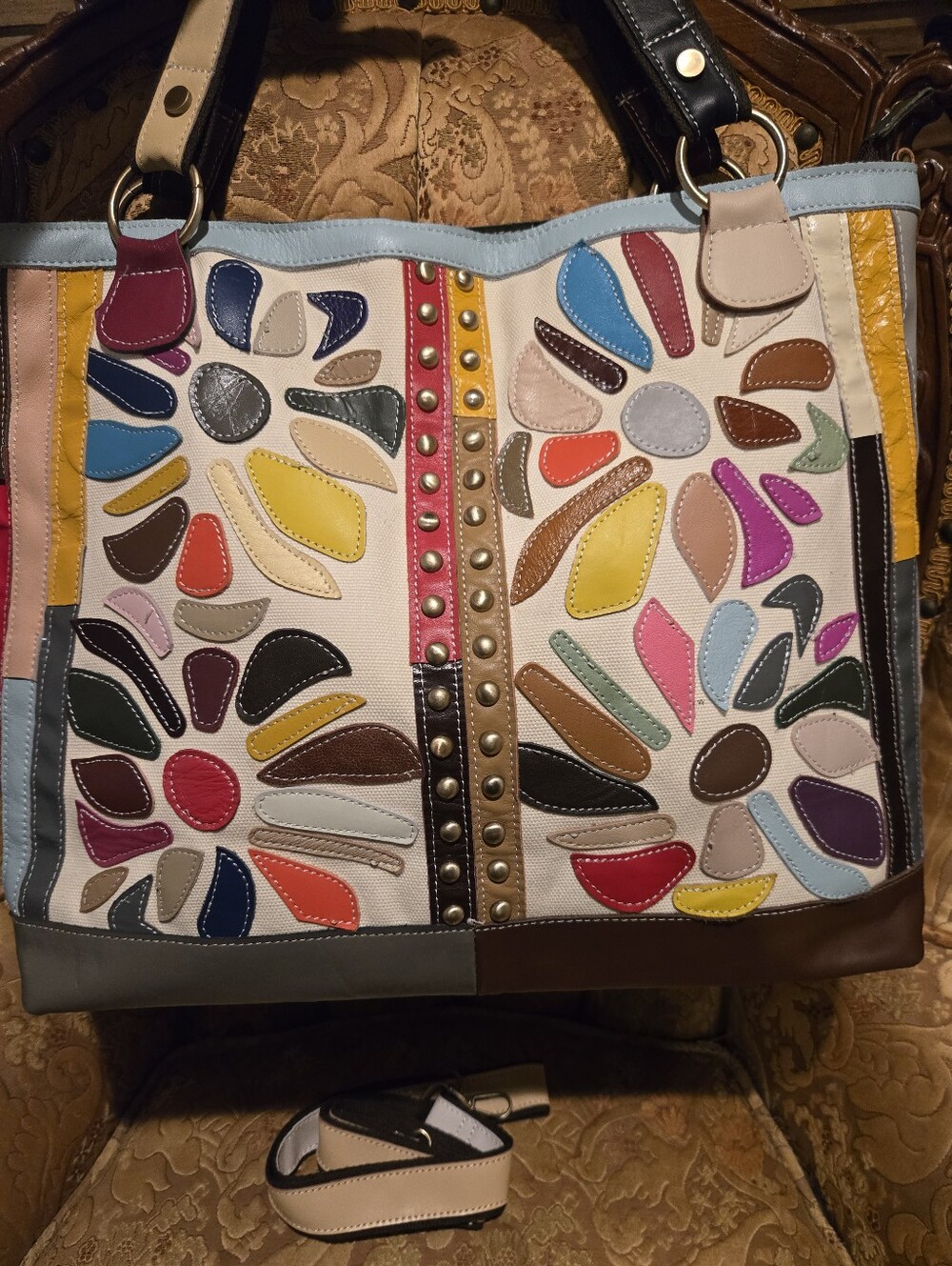 Multicolor Floral Appliqué Women’s Tote Bag